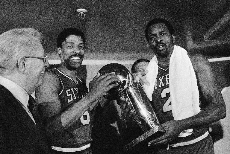 El Anillo de los 76ers. 82-83, Playoffs de&nbsp;«Fo-fo-fo»