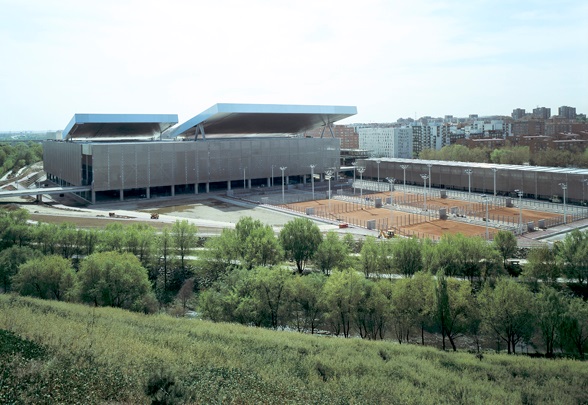 Madrid_tierra-azul640x372