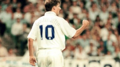 Michael Laudrup, la diestra de oro, jugó el 19 de mayo de 1996 su último partido en el Santiago Bernabeu